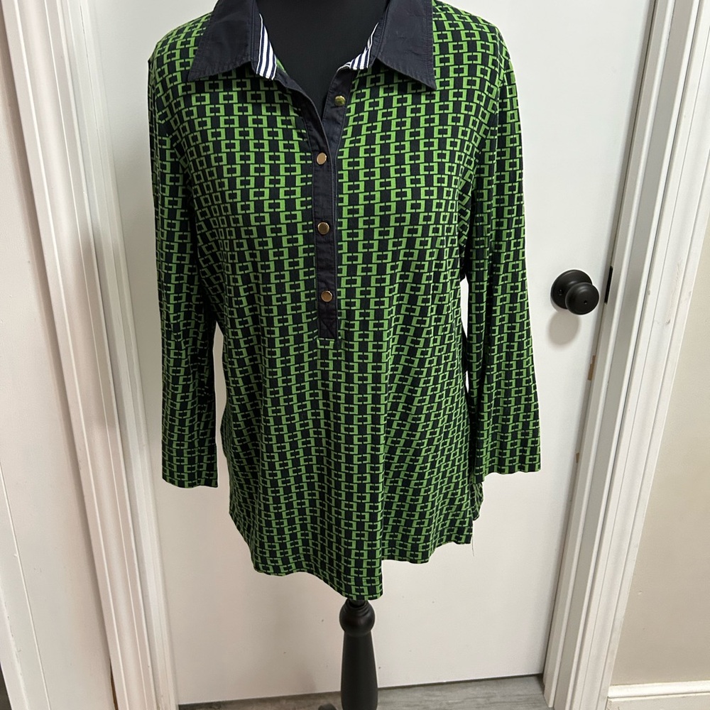 Green and Navy Geometric Long Sleeve Shirt